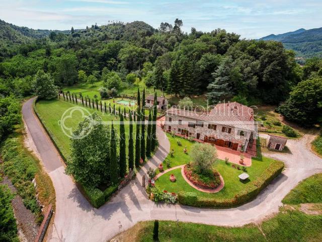 Villa Indipendente in vendita a Torre, Bagni Di Lucca Ponte