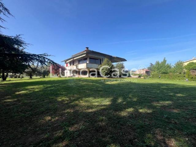 Villa Indipendente in vendita a Antraccoli, Bagni Di Lucca Ponte