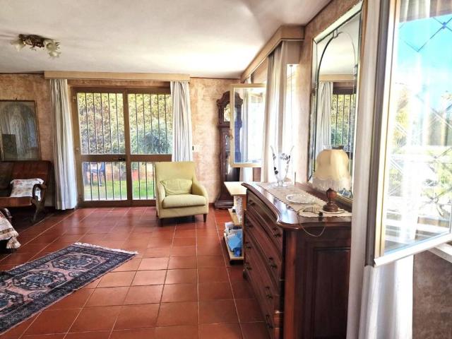 Villa Indipendente in vendita a San Concordio, Bagni Di Lucca Ponte
