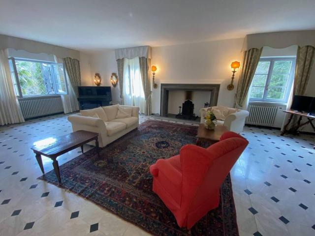 Villa Indipendente in vendita a Cappella, Bagni Di Lucca Ponte