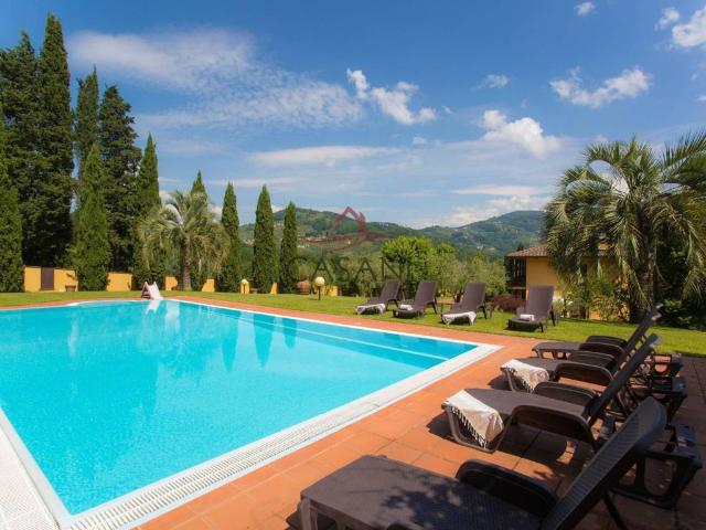 Villa Indipendente in vendita a San Cassiano a Vico, Bagni Di Lucca Ponte