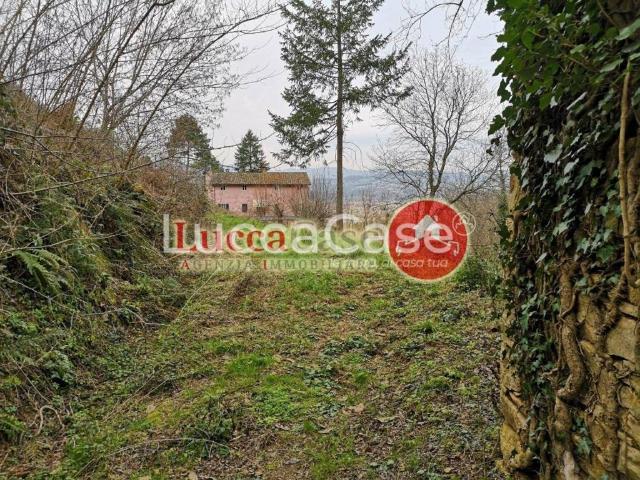 Villa Indipendente in vendita a Bagni Di Lucca Ponte, Toscana