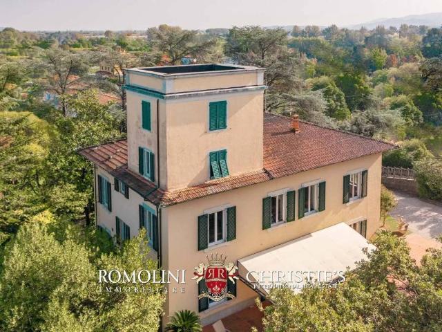 Villa Indipendente in vendita a Sant'Anna, Bagni Di Lucca Ponte