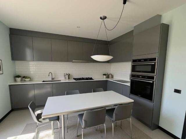 Villa Indipendente in vendita a San Concordio, Bagni Di Lucca Ponte