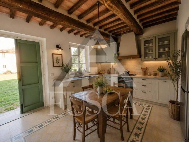 Villa Indipendente in vendita a Farneta, Lucca
