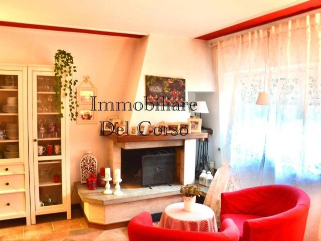 Villa Indipendente in vendita a San Concordio, Bagni Di Lucca Ponte
