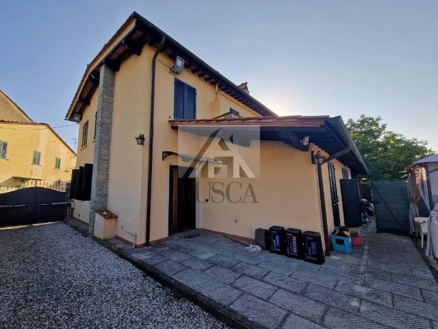 Villa Indipendente in vendita a Santissima Annunziata, Bagni Di Lucca Ponte