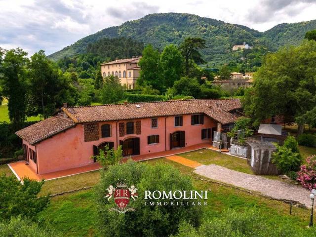 Villa Indipendente in vendita a San Michele in Escheto, Bagni Di Lucca Ponte