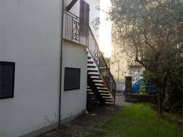 Villa Indipendente in vendita a Sant'Anna, Bagni Di Lucca Ponte