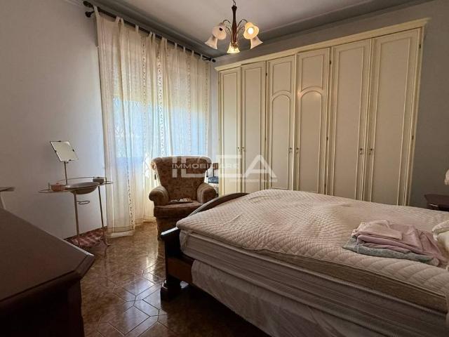 Villa Indipendente in vendita a Corte Dovichetti, Bagni Di Lucca Ponte
