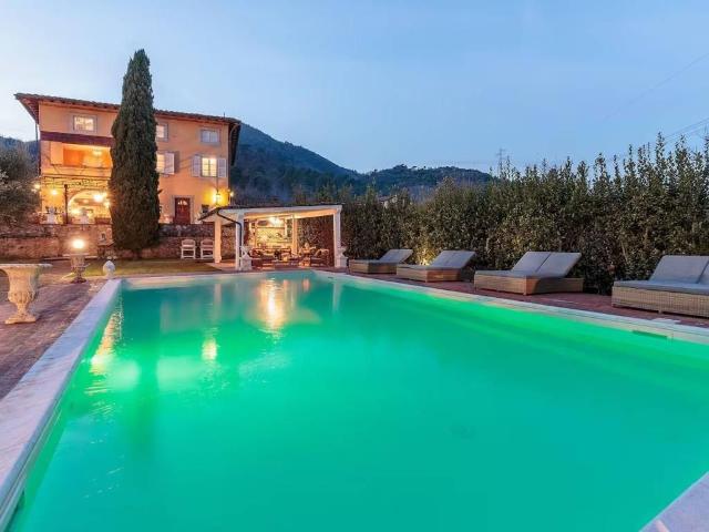 Villa Indipendente in vendita a Farneta, Bagni Di Lucca Ponte