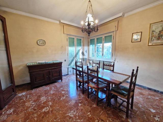Villa Indipendente in vendita a Sant'Anna, Bagni Di Lucca Ponte