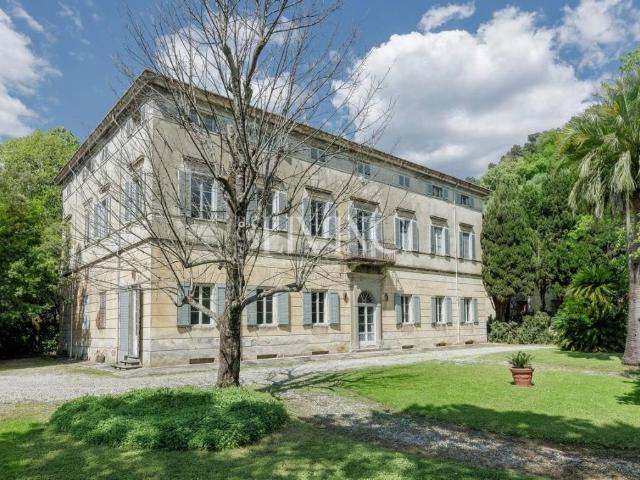 Villa Indipendente in vendita a San Gemignano di Moriano, Bagni Di Lucca Ponte