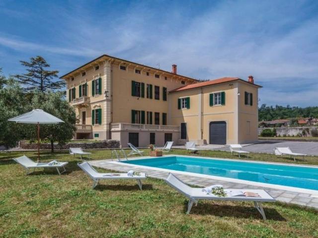 Villa Indipendente in vendita a San Concordio, Bagni Di Lucca Ponte