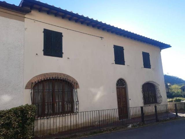 Villa Indipendente in vendita a Torre, Bagni Di Lucca Ponte