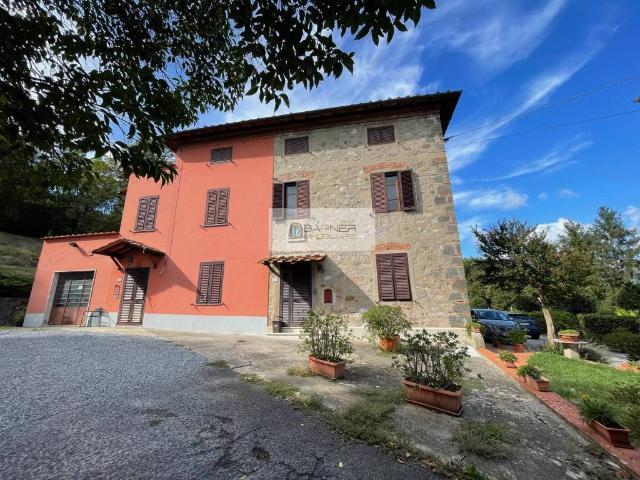 Villa Indipendente in vendita a Sant'Alessio, Bagni Di Lucca Ponte