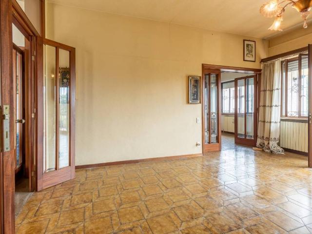 Villa Indipendente in vendita a Santa Maria a Colle, Bagni Di Lucca Ponte