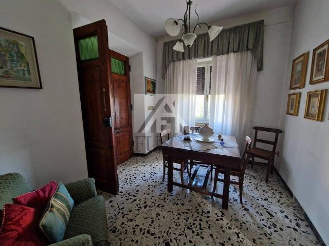 Villa Indipendente in vendita a Sant'Anna, Bagni Di Lucca Ponte