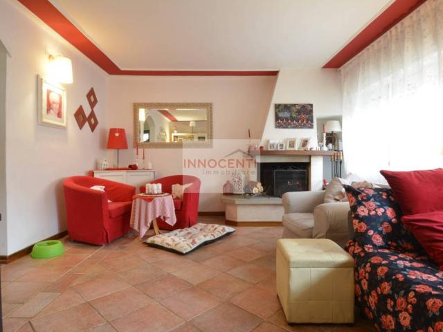 Villa Indipendente in vendita a San Concordio, Bagni Di Lucca Ponte