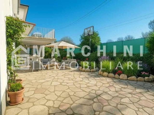 Villa Indipendente in vendita a Cappella, Bagni Di Lucca Ponte