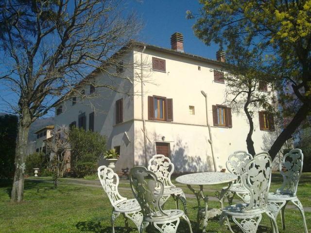Villa Indipendente in vendita a Sant'Alessio, Bagni Di Lucca Ponte