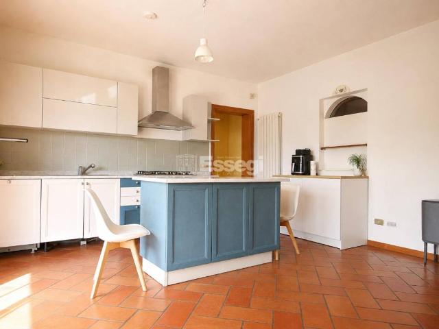 Villa Indipendente in vendita a Bagni Di Lucca Ponte, Toscana