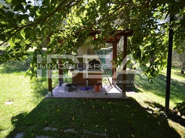 Villa Indipendente in vendita a Sant'Alessio, Bagni Di Lucca Ponte
