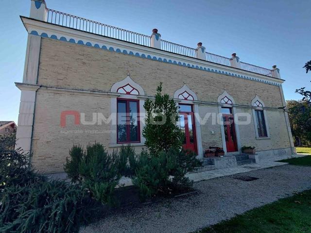 Villa Indipendente in vendita a Puglia, Foggia