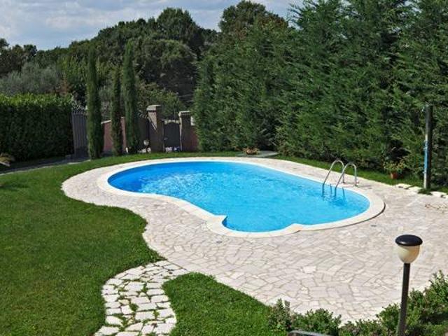 Villa Indipendente in vendita a Lucignano, Toscana