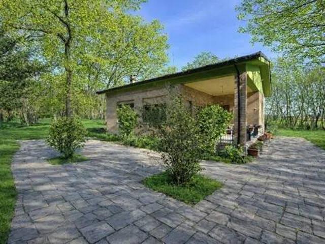 Villa Indipendente in vendita a Lucito, Molise