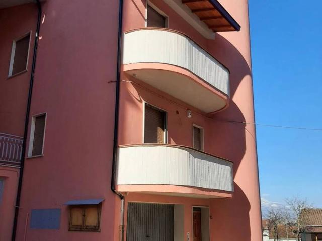 Villa Indipendente in vendita a Luco Dei Marsi, Abruzzo