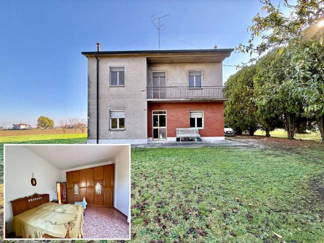 Villa Indipendente in vendita a Unione dei comuni della Bassa Romagna, Lugo