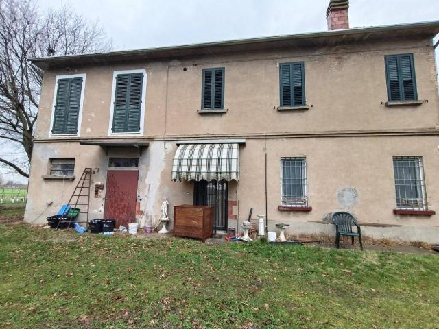 Villa Indipendente in vendita a Unione dei comuni della Bassa Romagna, Lugo