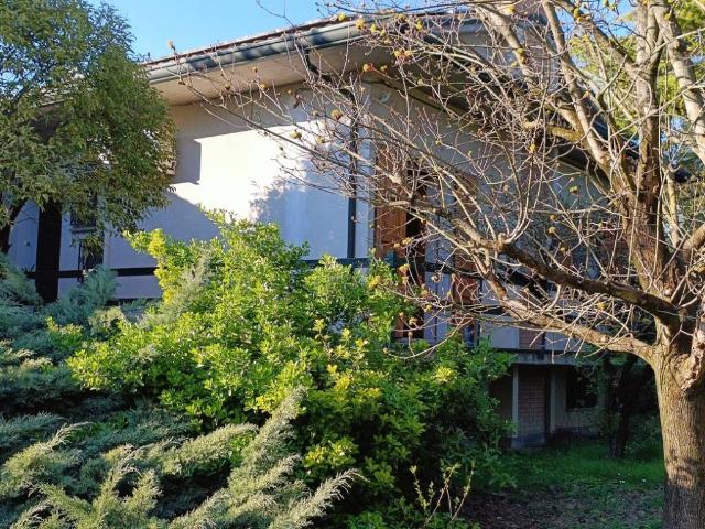 Villa Indipendente in vendita a Unione dei comuni della Bassa Romagna, Lugo
