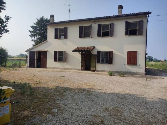 Villa Indipendente in vendita a Unione dei comuni della Bassa Romagna, Lugo