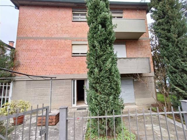 Villa Indipendente in vendita a Lugo, Ravenna