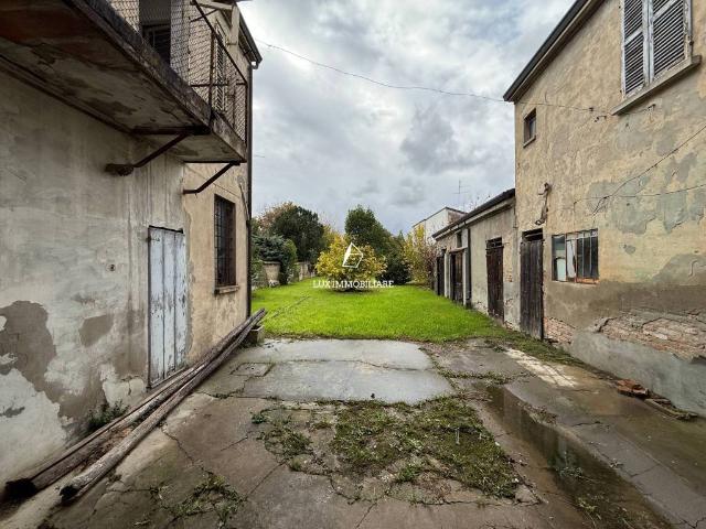 Villa Indipendente in vendita a Unione dei comuni della Bassa Romagna, Lugo
