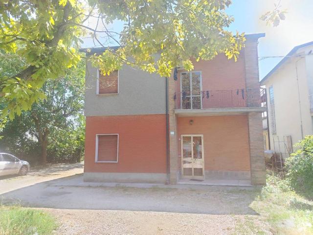 Villa Indipendente in vendita a Unione dei comuni della Bassa Romagna, Lugo