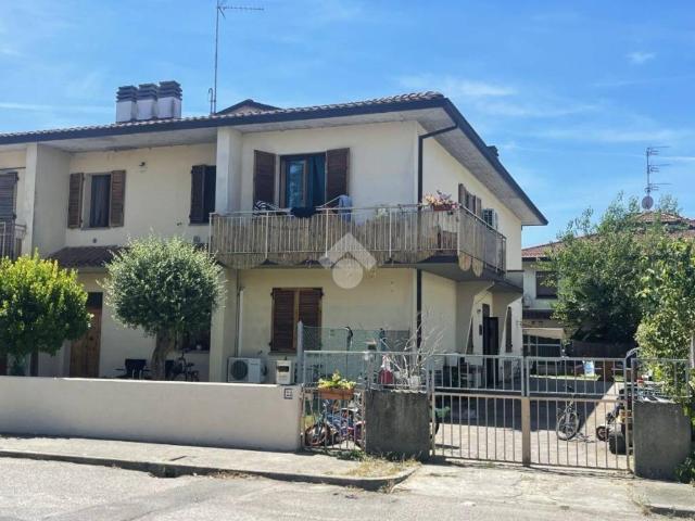 Villa Indipendente in vendita a Unione dei comuni della Bassa Romagna, Lugo