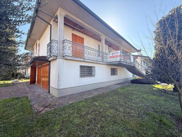 Villa Indipendente in vendita a Villa San Martino, Lugo