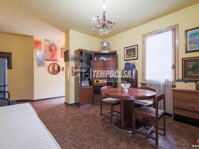 Villa Indipendente in vendita a Unione dei comuni della Bassa Romagna, Lugo