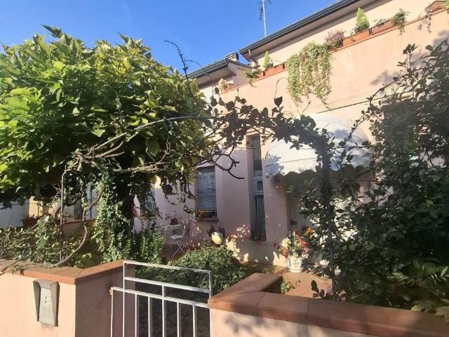 Villa Indipendente in vendita a Lugo, Ravenna