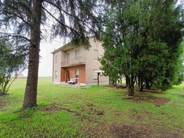 Villa Indipendente in vendita a Unione dei comuni della Bassa Romagna, Lugo