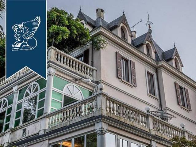 Villa Indipendente in vendita a Comunità Montana Valli del Verbano, Luino