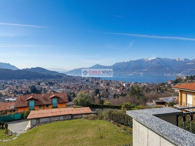 Villa Indipendente in vendita a Creva, Luino