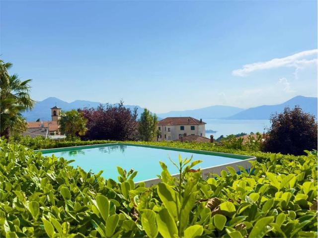 Villa Indipendente in vendita a Comunità Montana Valli del Verbano, Luino