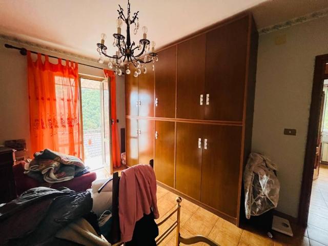 Villa Indipendente in vendita a Lumarzo, Neirone