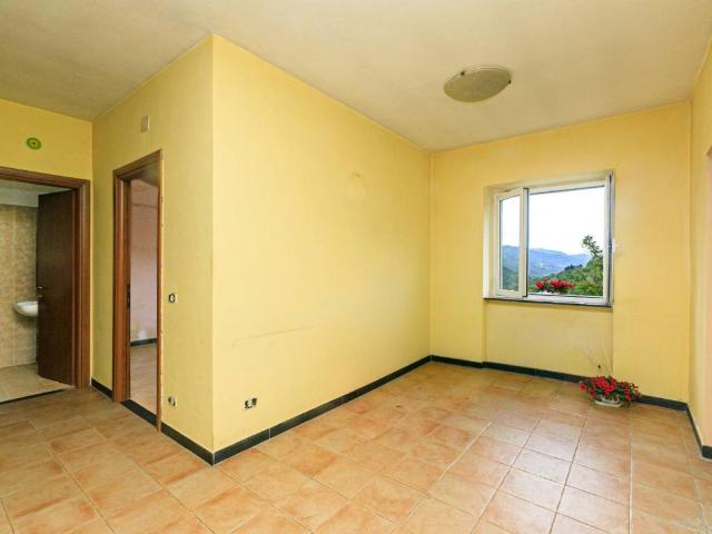Villa Indipendente in vendita a Lumarzo
