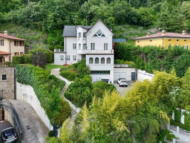 Villa Indipendente in vendita a San Sebastiano, Lumezzane