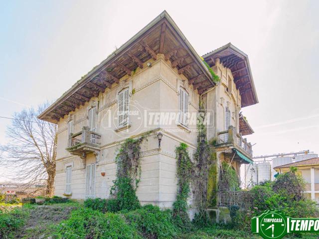 Villa Indipendente in vendita a Lungavilla, Lombardia